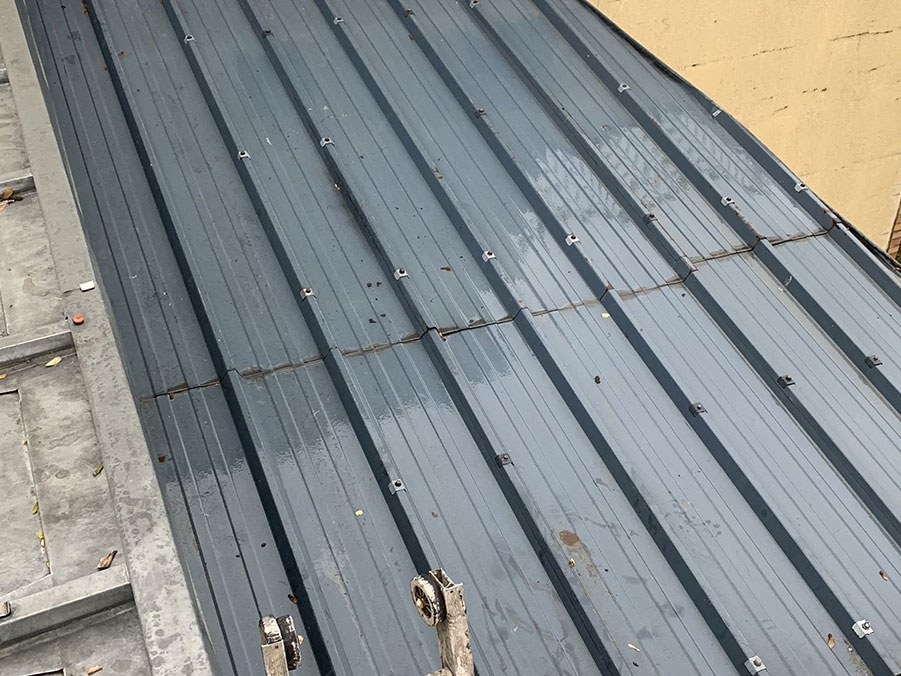 Réparation de toiture en zinc à Bondy en Seine Saint Denis 93